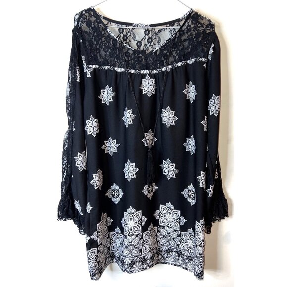 Venus Black & White Lace Boho Tunic Blouse With Tassel Tie Accent Small - Picture 2 of 4